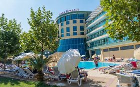 Ivana Palace Hotel - Free Parking